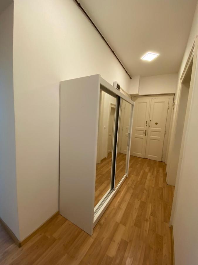 Designed Apartment Next To Vaclav Square With Terrace And Private Garage Prag Dış mekan fotoğraf